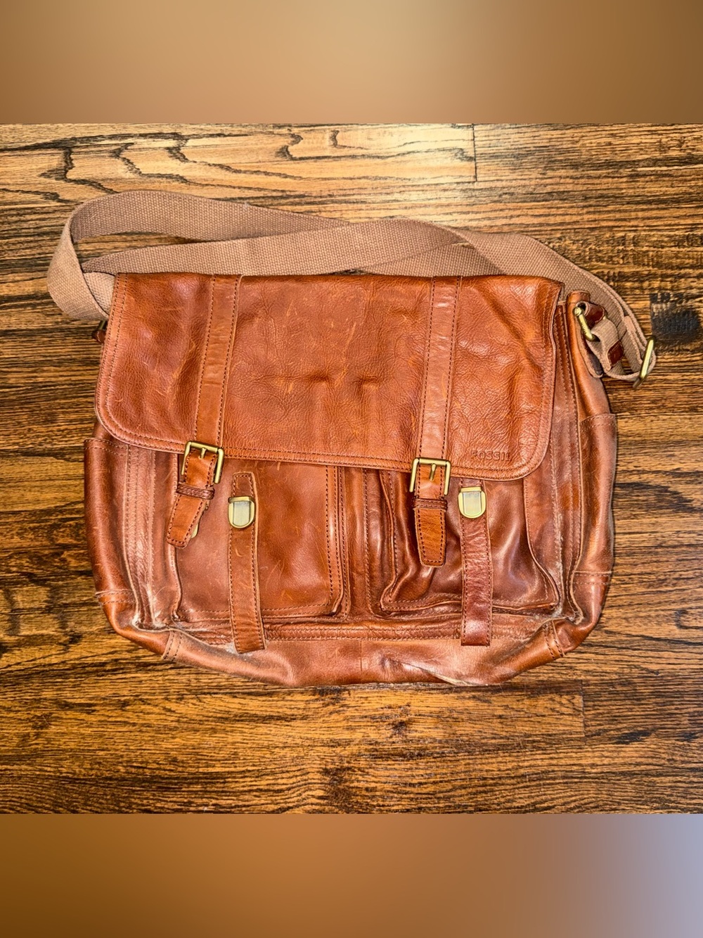 Fossil Vintage Brown Leather Messenger Bag Commuter Laptop Briefcase Flap Case